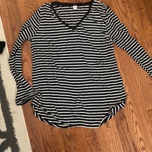 Luxe Old Navy L/S shirt